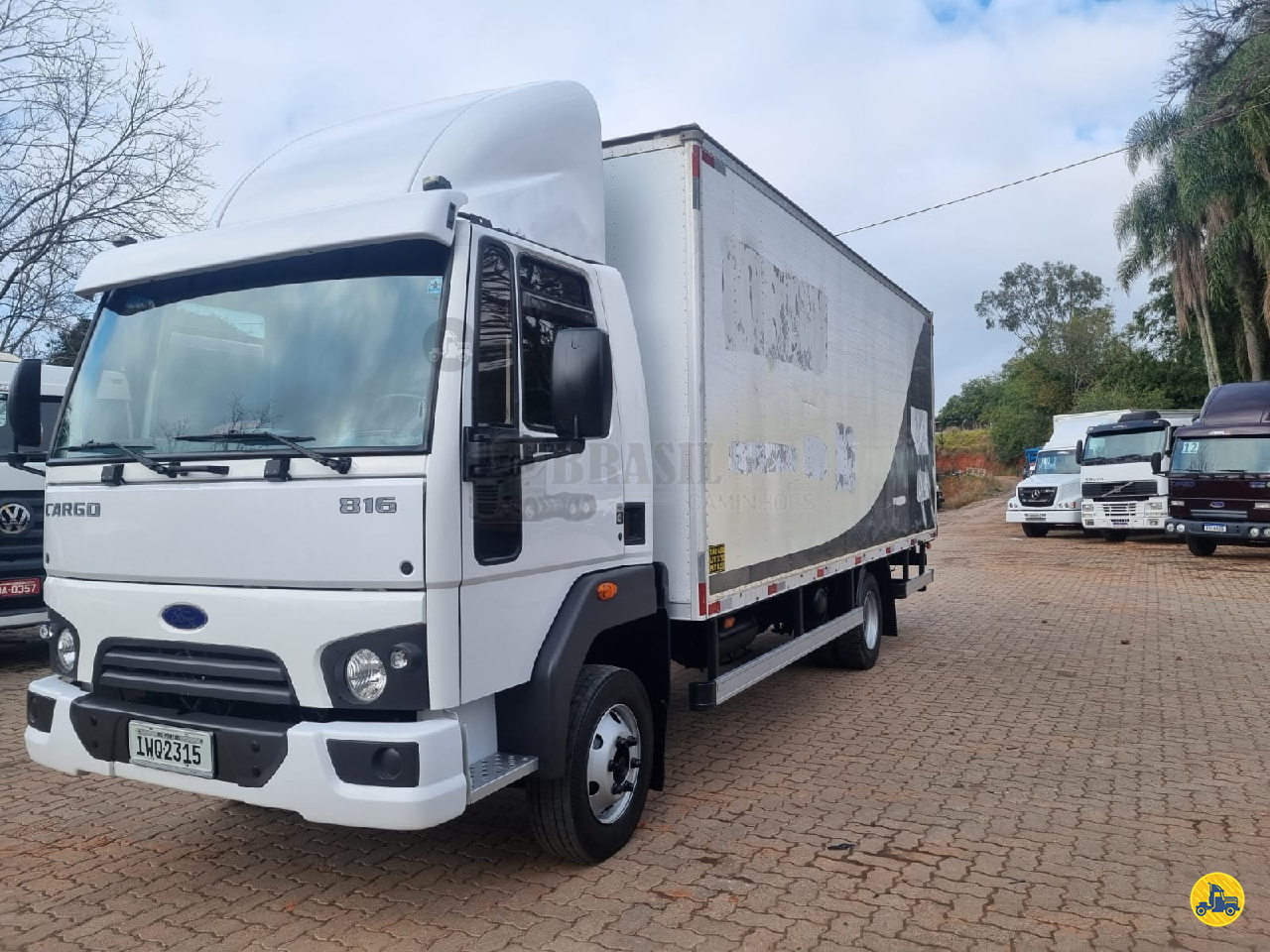 CAMINHAO FORD CARGO 816 Baú Furgão Toco 4x2 Brasil Sul Caminhões PORTAO RIO GRANDE DO SUL RS